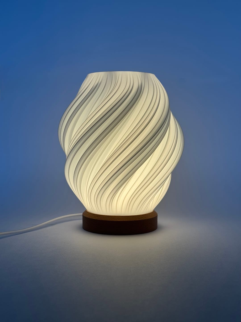 A Aesthetic Luna Twist Lamp